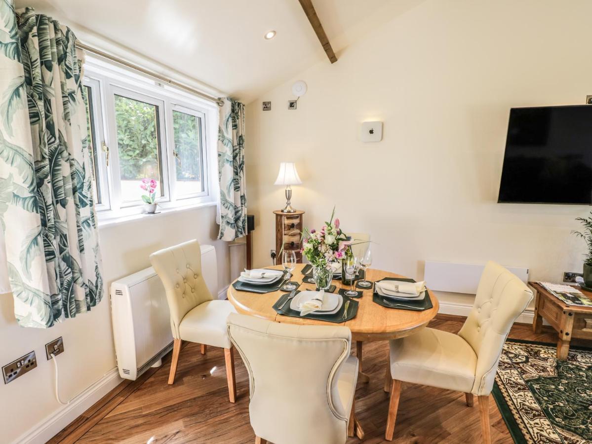 Fairfield Villa Лъдлоу Екстериор снимка